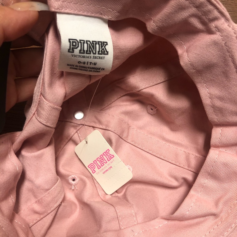 Pink Hat - Picture 6 of 8